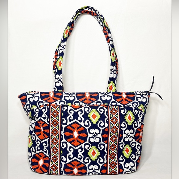 Vera Bradley Tote - Picture 2 of 3